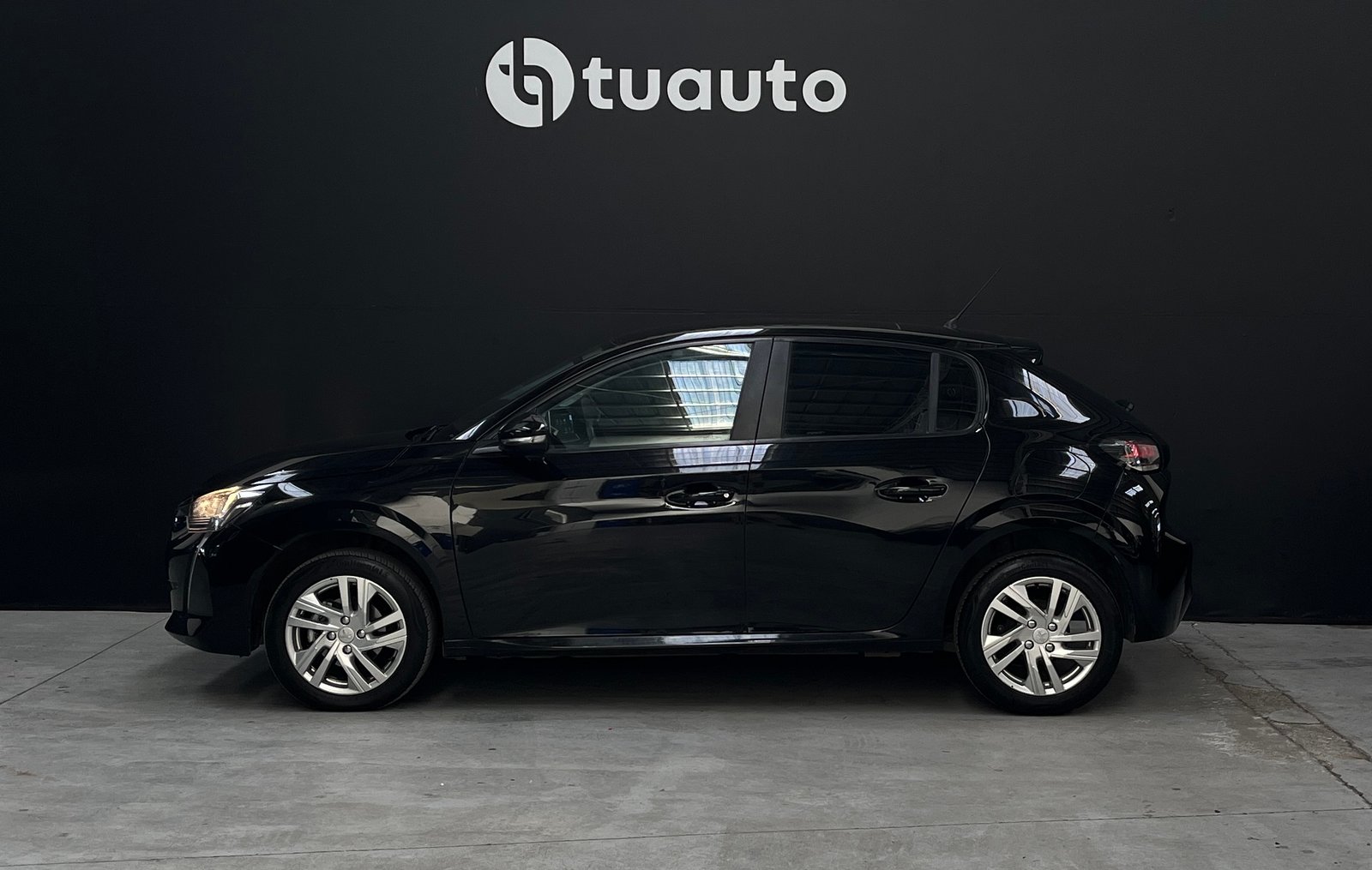 Peugeot 208 STYLE 1.2 MT 2023 - Imagen 7 de 19