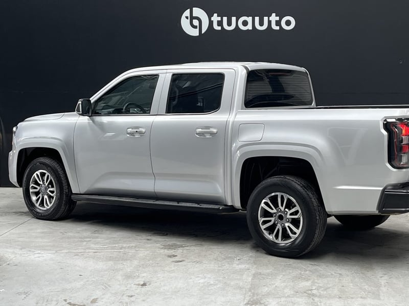 JMC GRAND AVENUE 4X4 2.3 AUT 2024 - Imagen 6 de 18