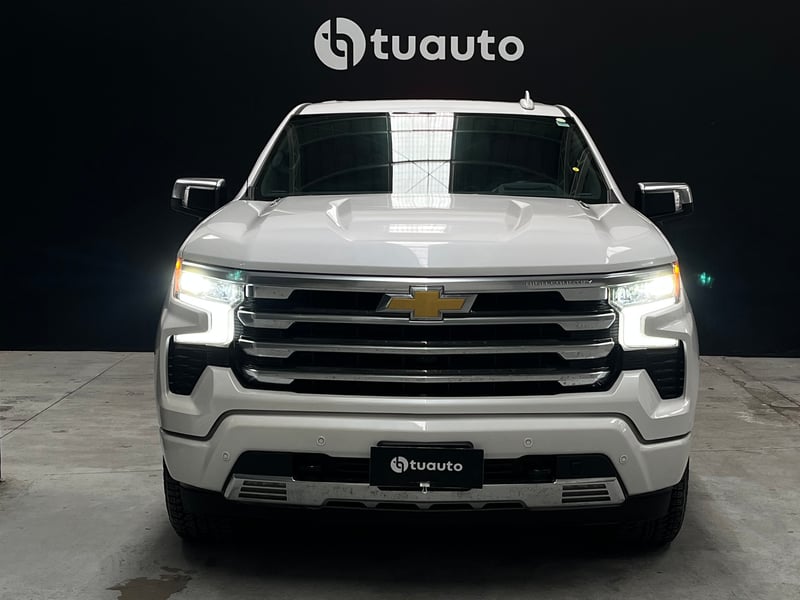 Chevrolet SILVERADO 4X4 3.0L AUT HIGH COUNTRY 2025