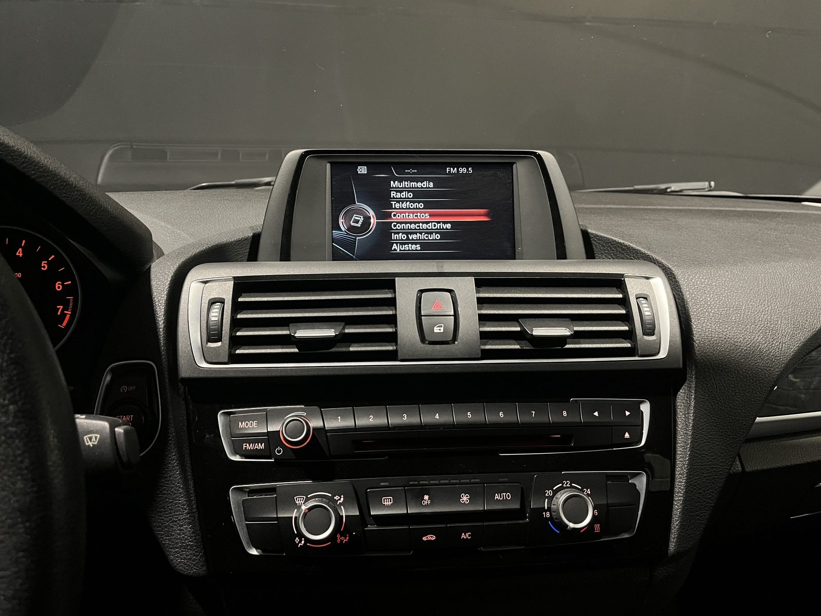 BMW 118 I LCI 1.5 AUT 2017 - Imagen 18 de 19