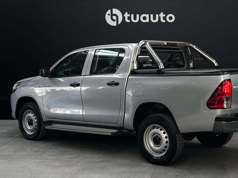 Toyota HILUX DX 2.4 MT 4X2 2021 - Imagen 6 de 18