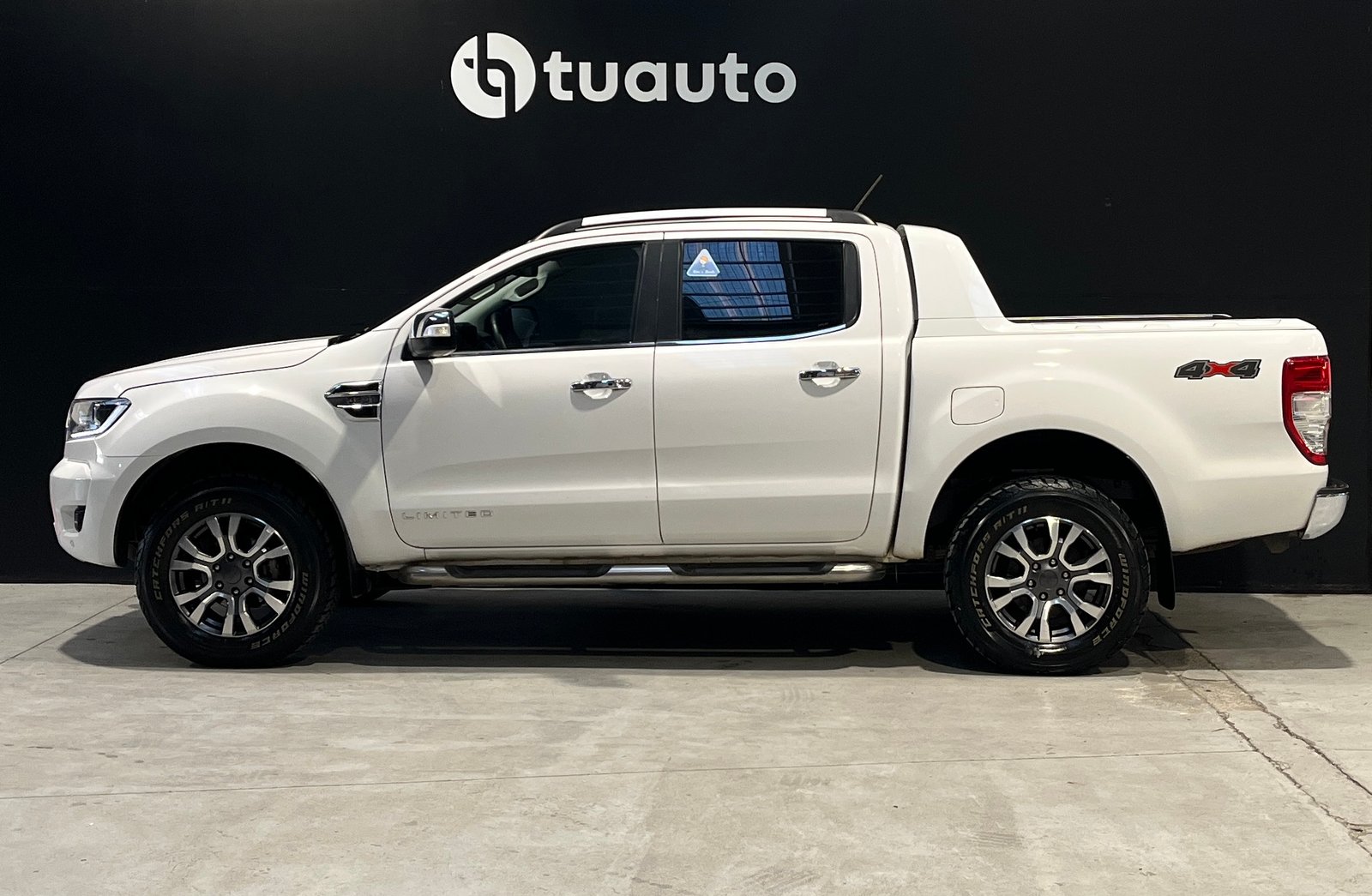 Ford RANGER LIMITED DCAB 4X4 3.2 AUT 2022 - Imagen 7 de 19