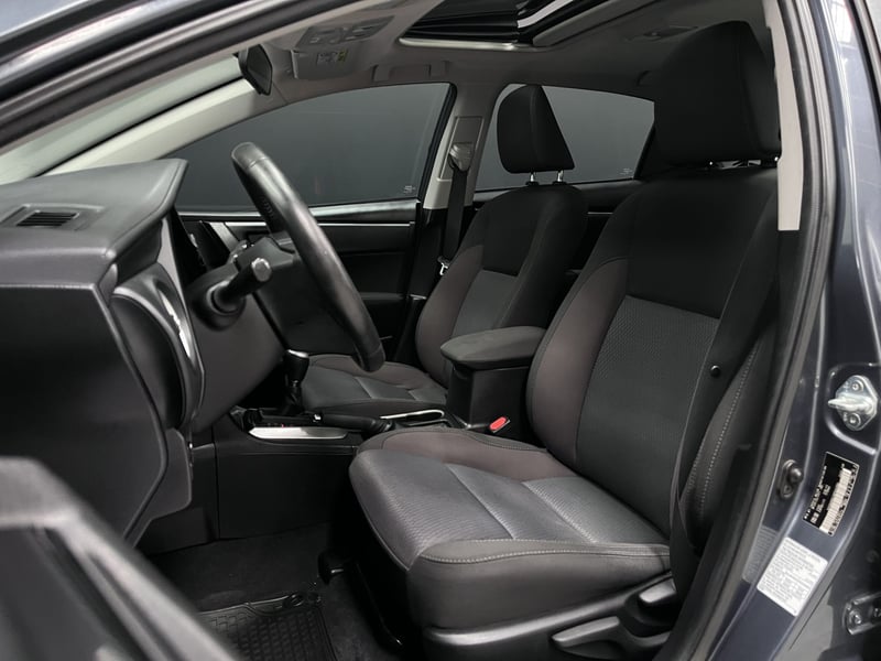 Toyota COROLLA 1.8 CVT LE 2018 - Imagen 10 de 18