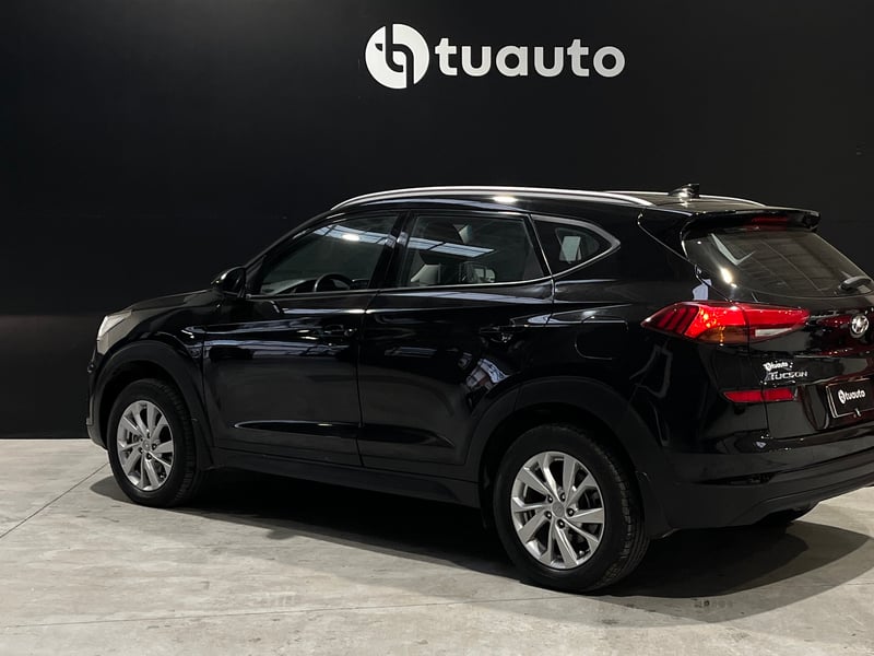 Hyundai TUCSON TL 4X4 2.0 PLUS 2019 - Imagen 6 de 18
