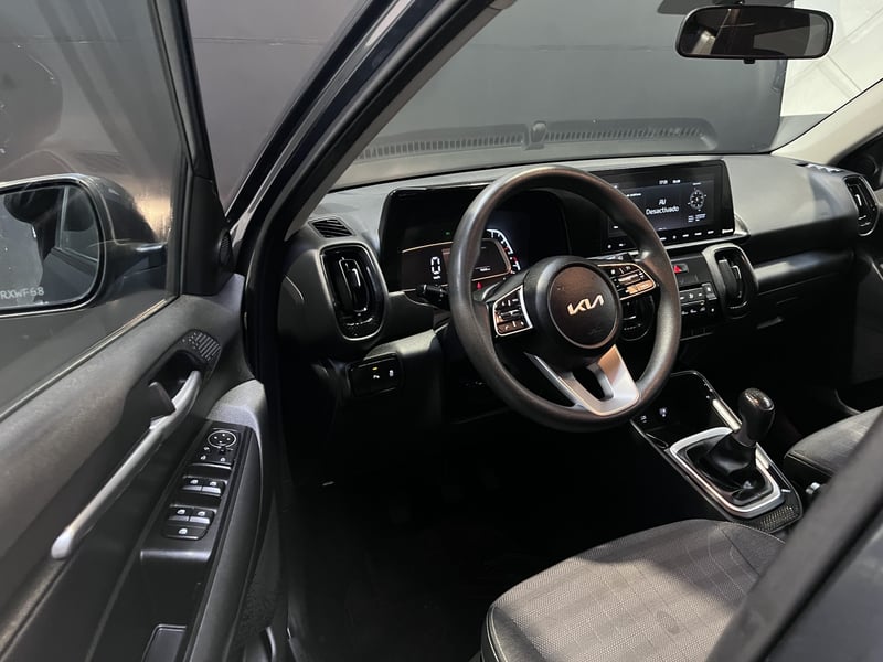 Kia SONET EX 1.5 MT 2022 - Imagen 12 de 19