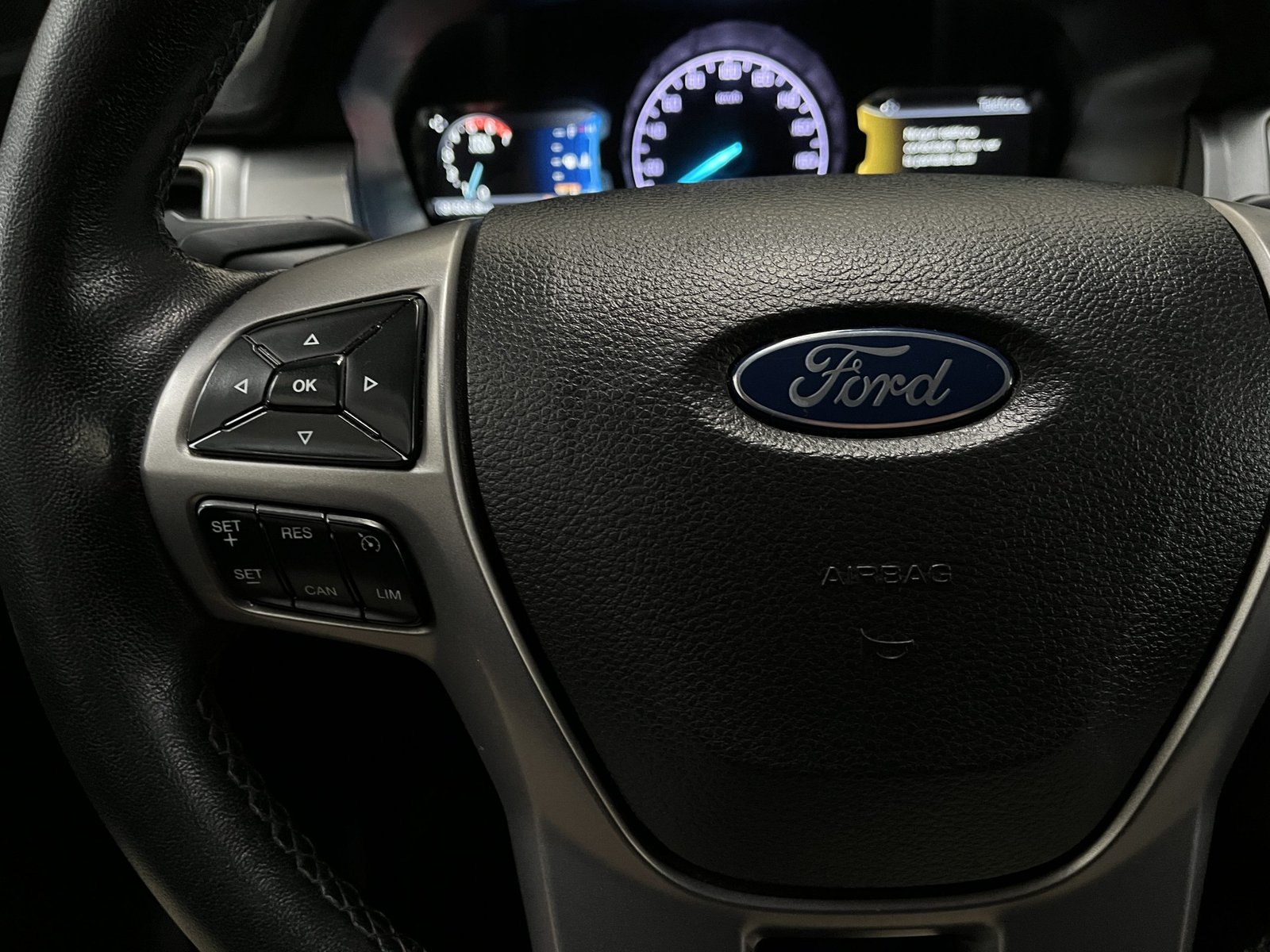 Ford RANGER 4X4 XLT 3.2 MT 2022 - Imagen 14 de 18