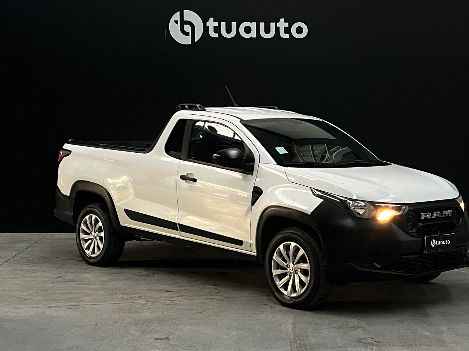 RAM 700 SLT 1.4 MT 2022 - Foto 2 de 18