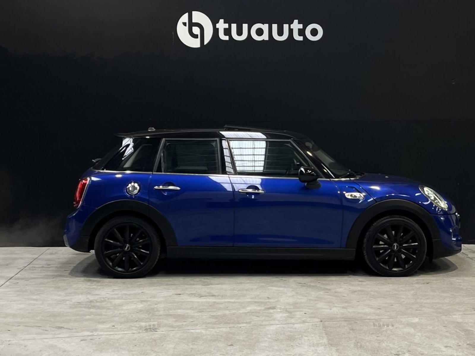 Mini COOPER S HB DOHC 2.0 AUT 2020 - Foto 3 de 19
