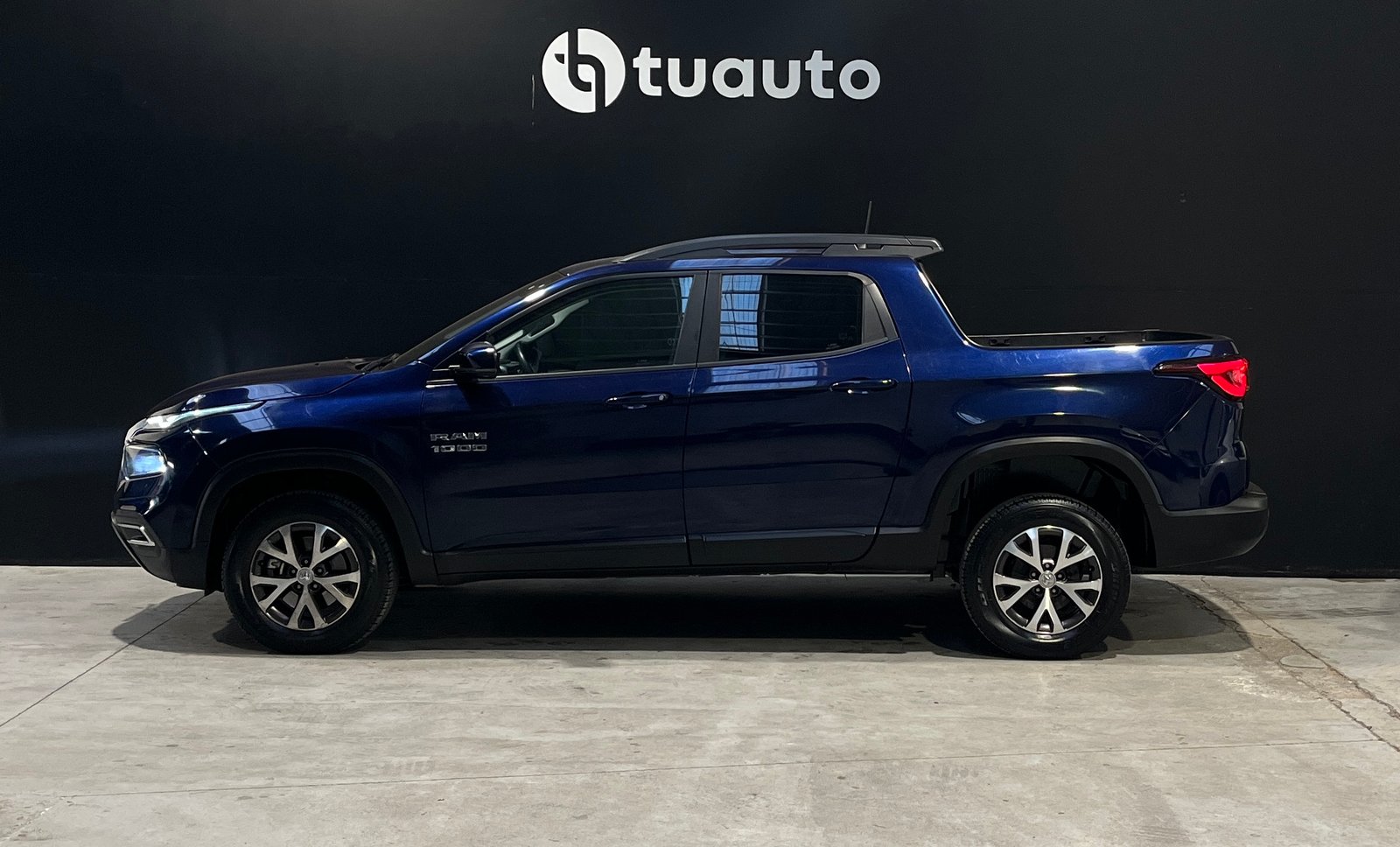RAM 1000 BIG HORN FWD BZ 1.8 AUT 2024 - Imagen 6 de 19