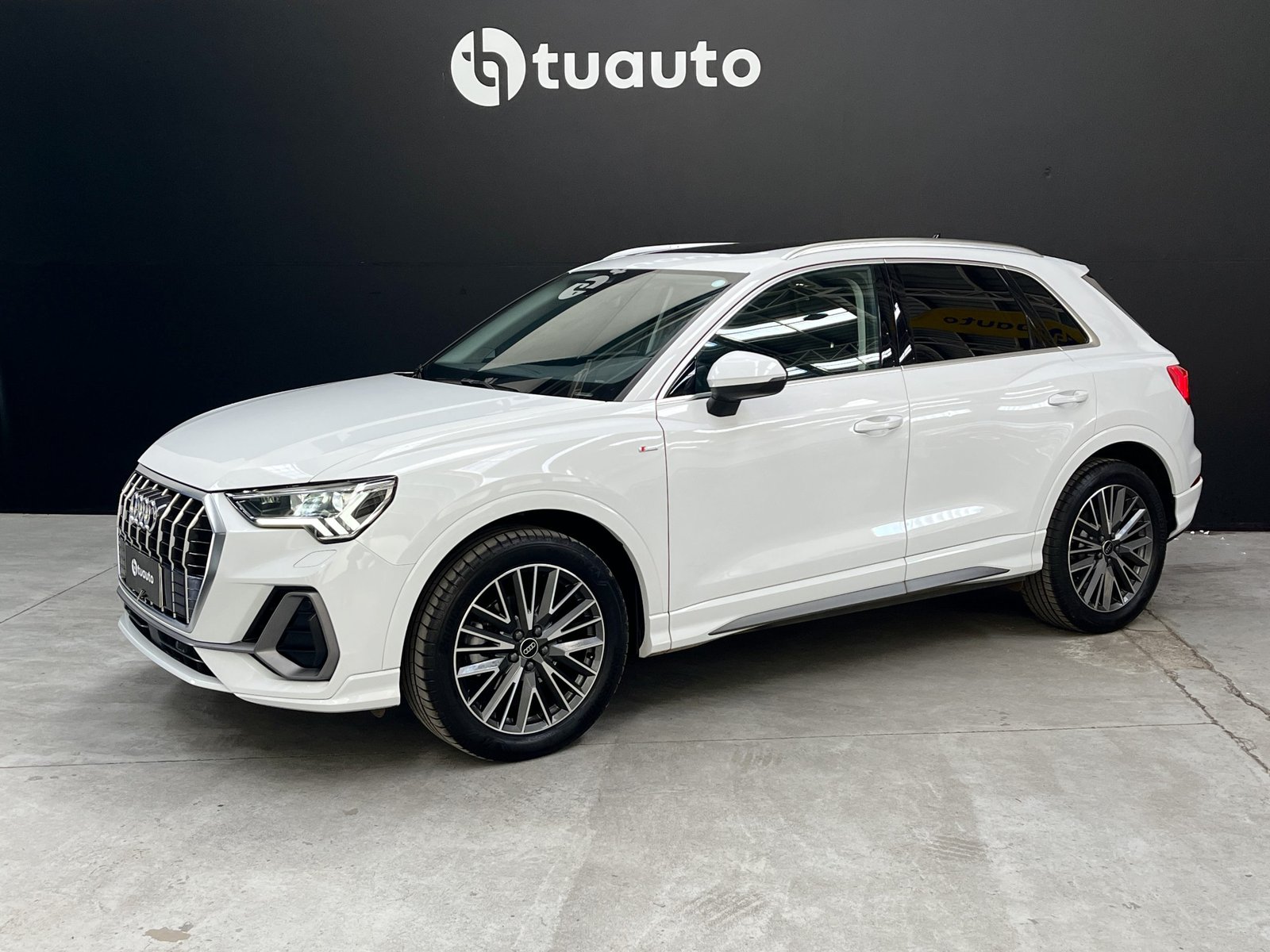 Audi Q3 35 TFSI 1.4 AUT S LINE 2023 - Imagen 8 de 18