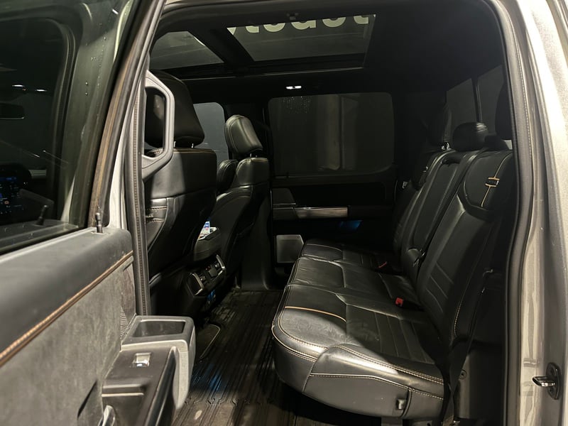 Ford F-150 PLATINUM 4X4 3.5 AUT 2022 - Imagen 11 de 19