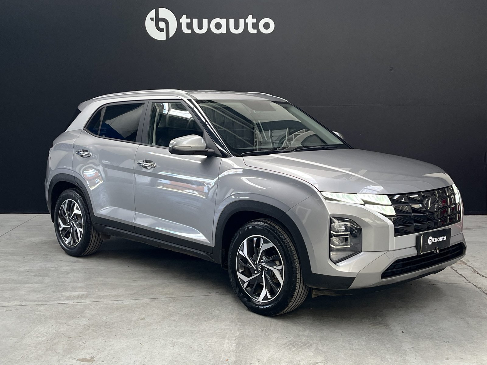 Hyundai CRETA CVT DESIGN 1.5 2024 - Foto 2 de 18