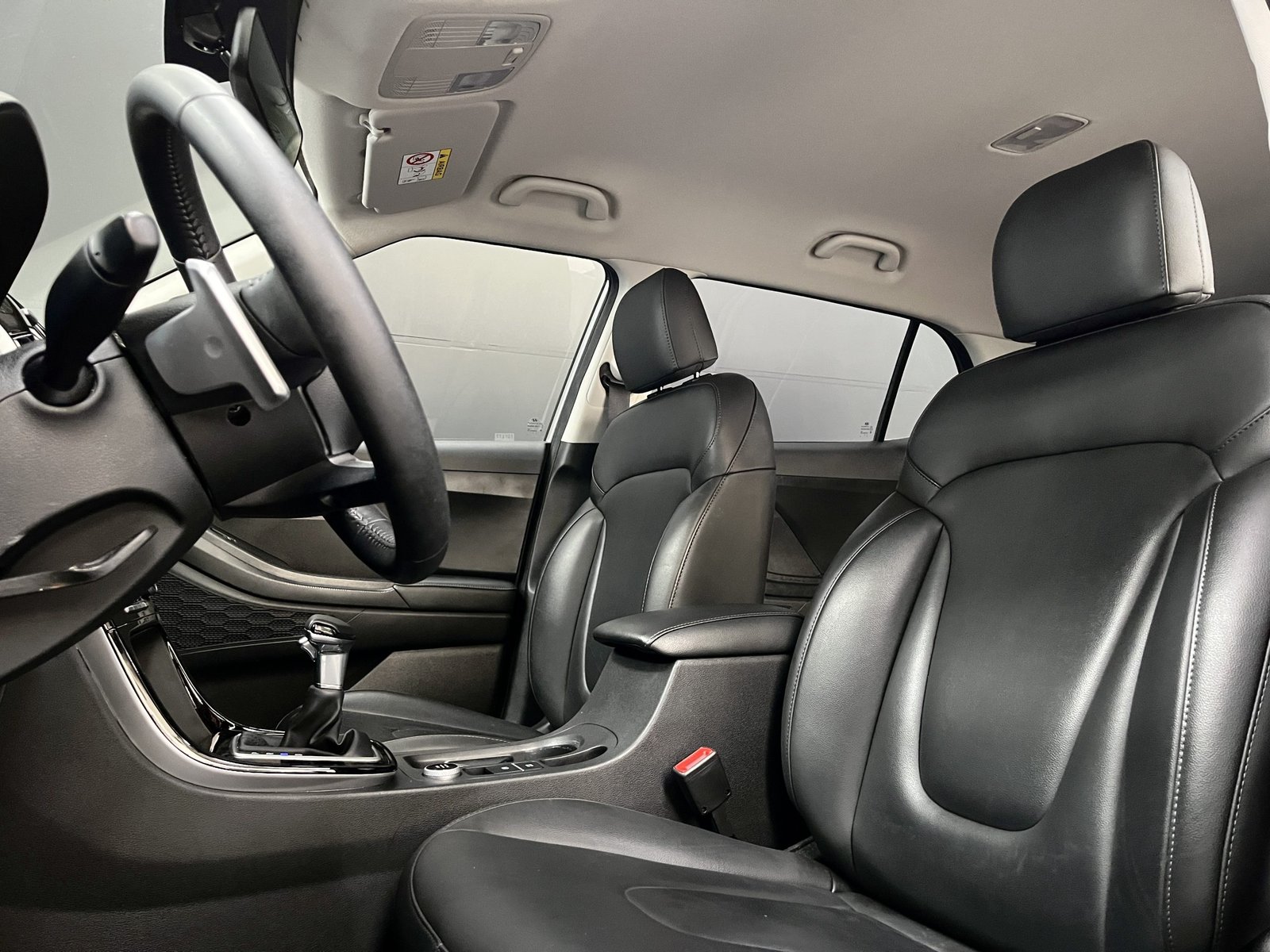 Hyundai CRETA CVT DESIGN 1.5 2024 - Imagen 11 de 18