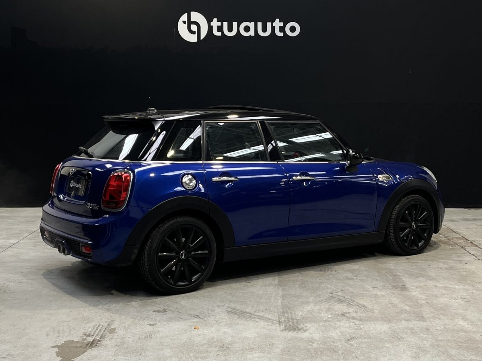 Mini COOPER S HB DOHC 2.0 AUT 2020 - Foto 4 de 19