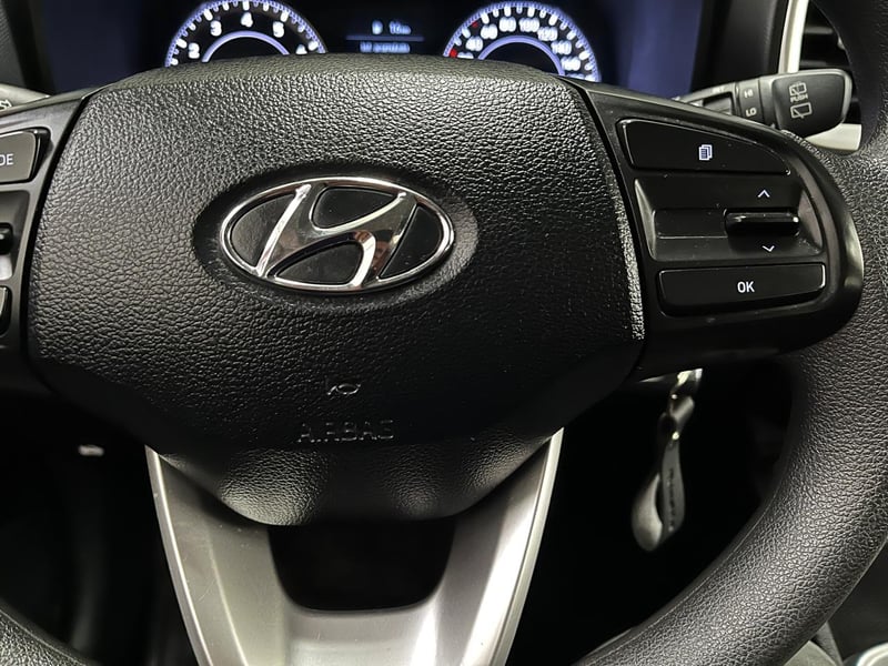 Hyundai VENUE QX VALUE MT 1.6 2023 - Imagen 16 de 17