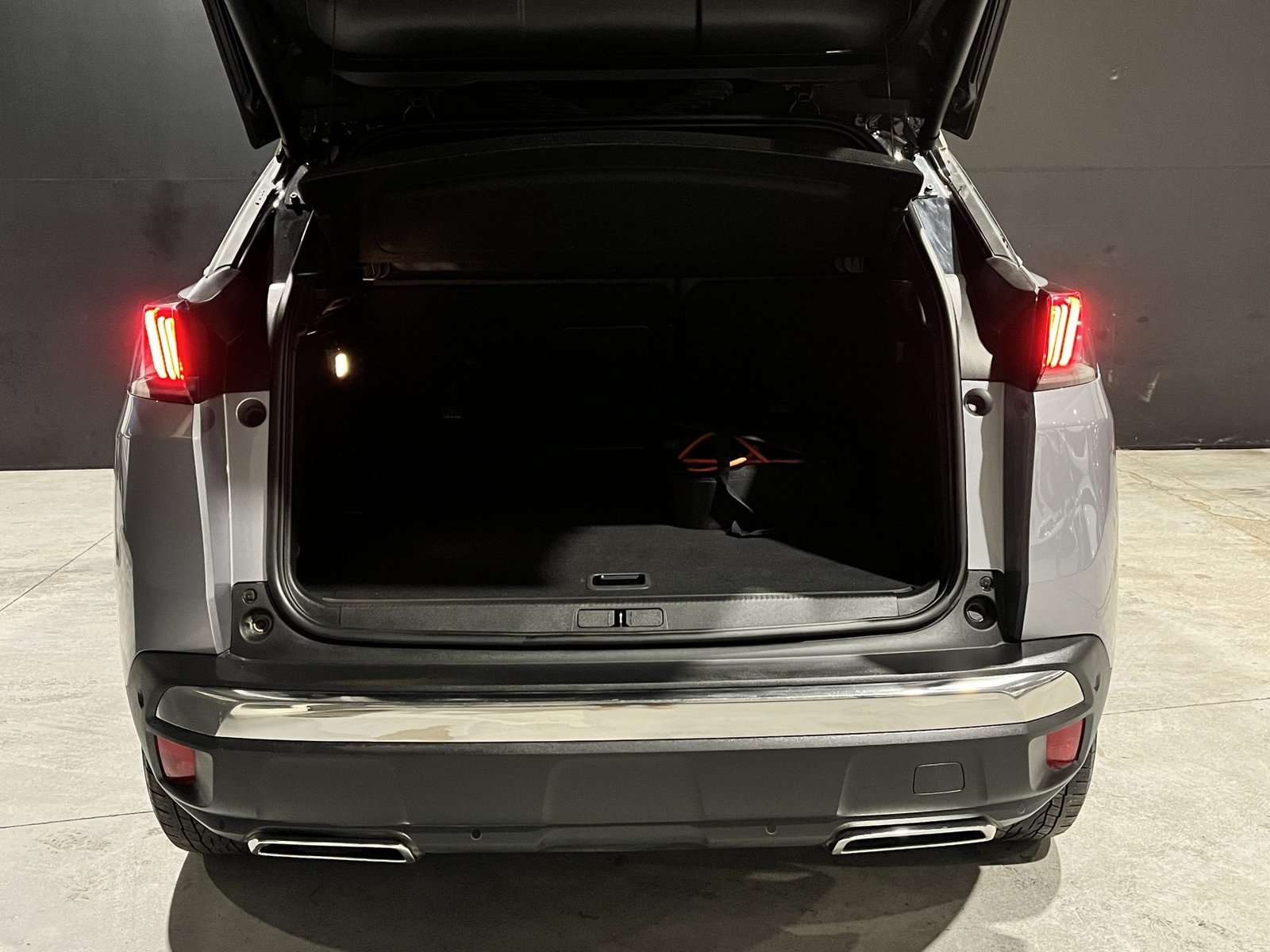 PEUGEOT 3008 HYBRID 300 4X4 1.6 AUT 2022 - Imagen 20 de 20
