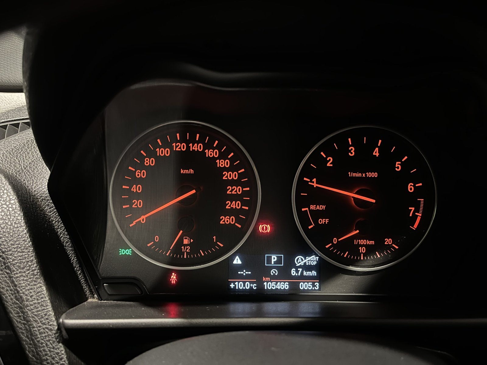 BMW 118 I LCI 1.5 AUT 2017 - Imagen 17 de 19