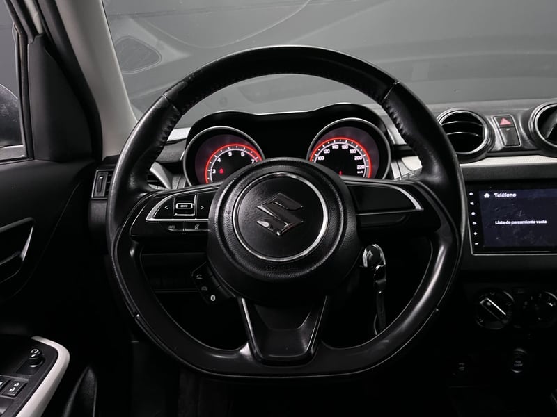 Suzuki SWIFT GLS HB 1.2 AUT 2019 - Imagen 12 de 16