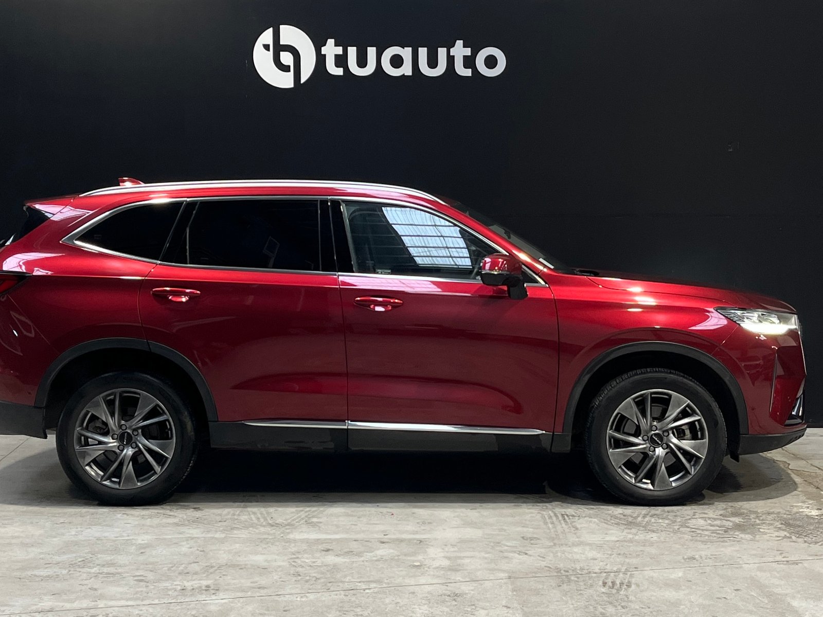 Haval H6 DELUXE 4X4 2.0 AUT 2023 - Foto 3 de 19