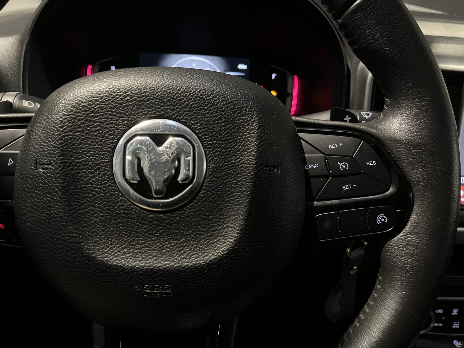 RAM 1000 BIG HORN FWD BZ 1.8 AUT 2024 - Imagen 14 de 19