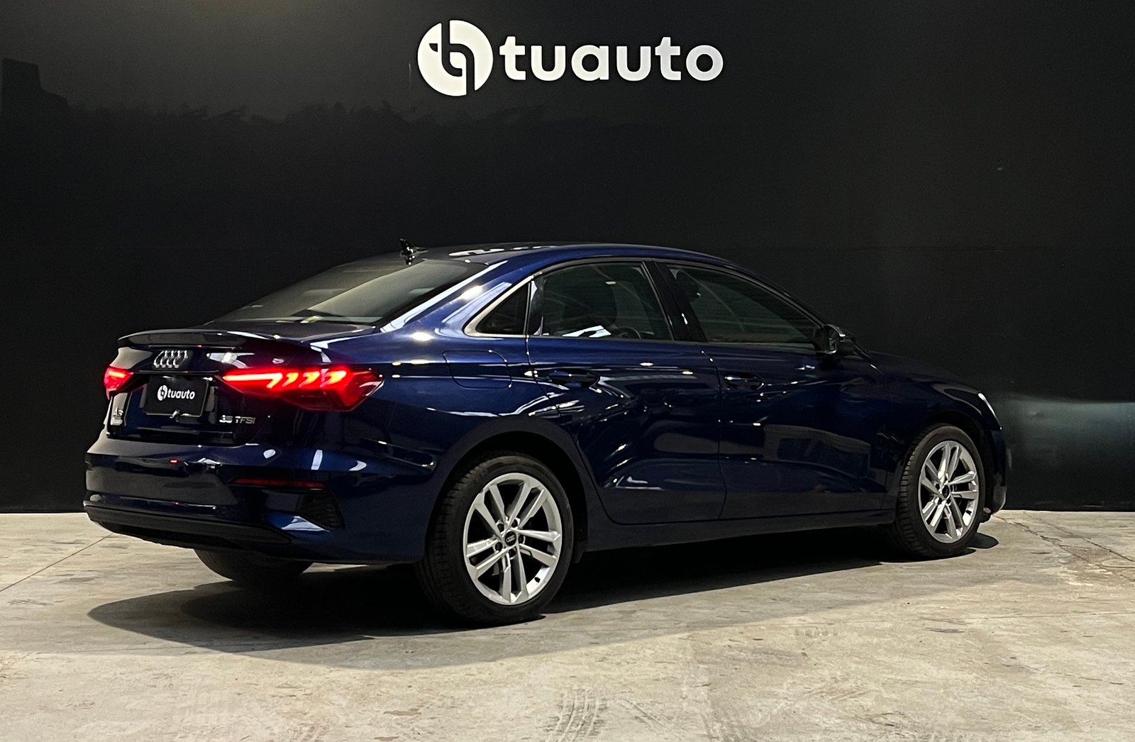 Audi A3 SEDAN 35 TFSI 1.4 AUT 2024 - Imagen 4 de 16