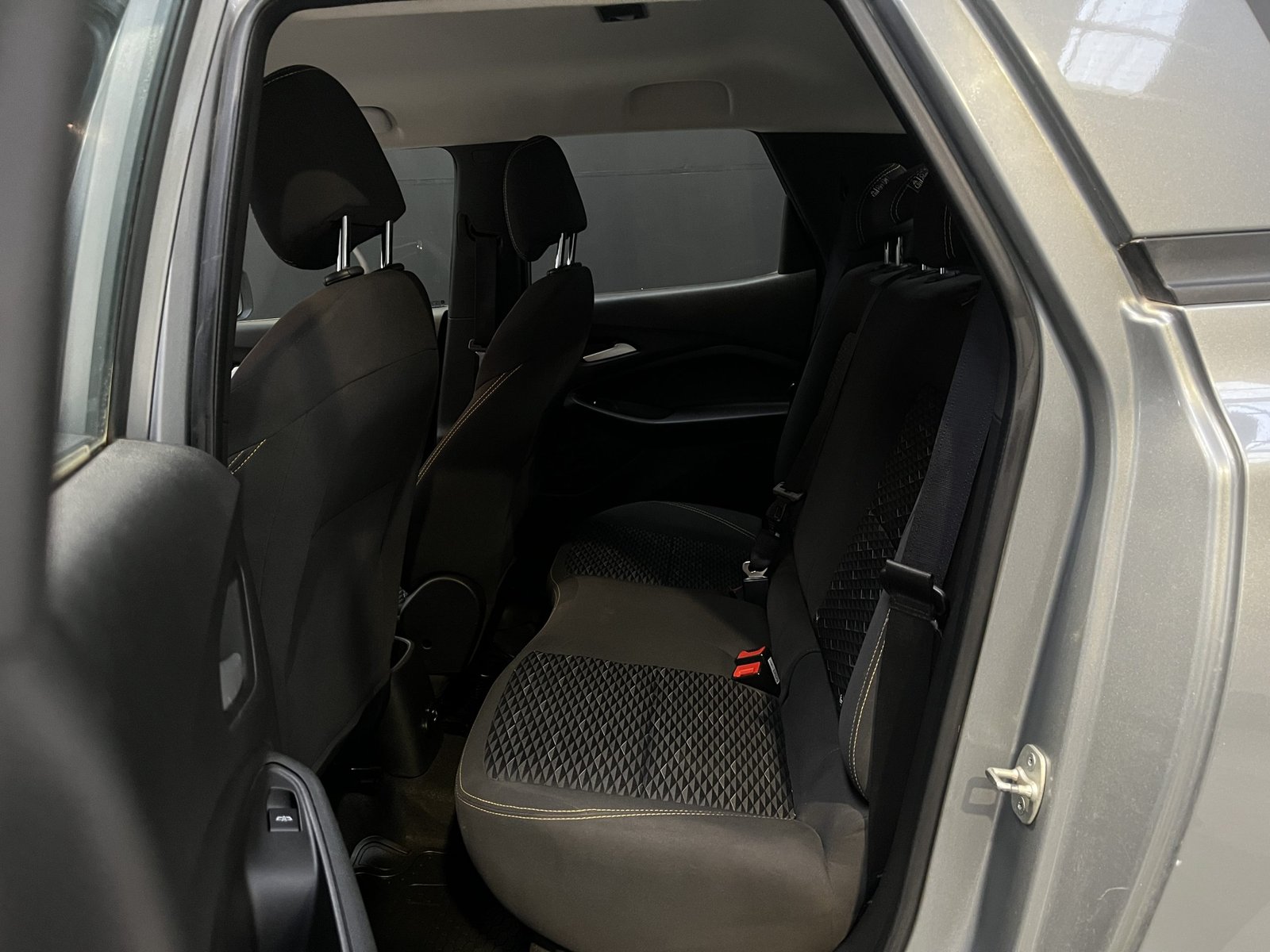 Chevrolet MONTANA 1.2T LT MT R 2025 - Imagen 10 de 19