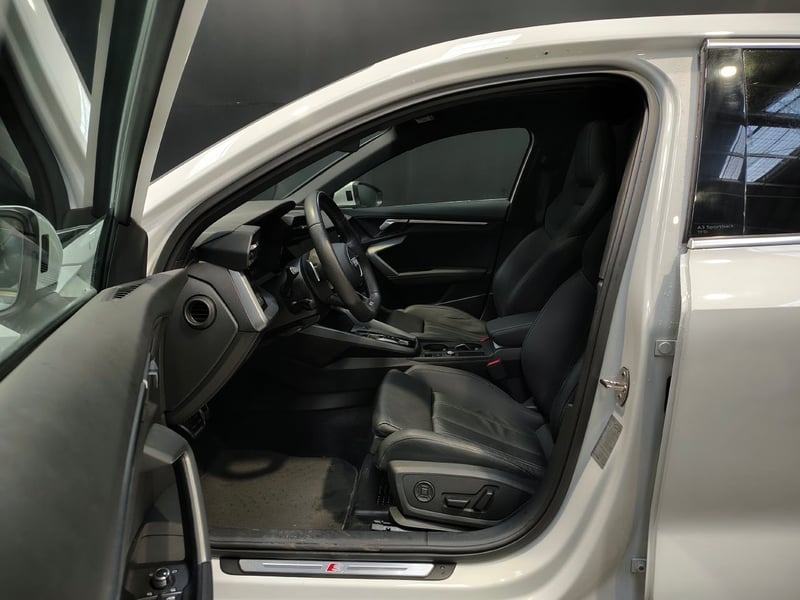 Audi A3 SPORTBACK 1.5 AUT S-LINE 2026 - Imagen 11 de 17
