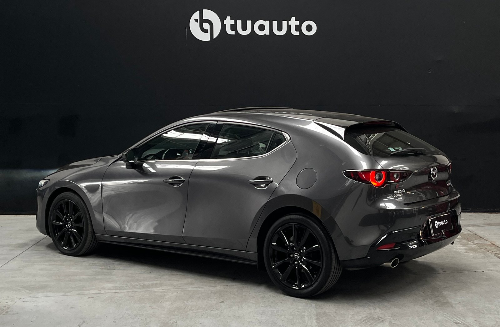 Mazda 3 HB 4X2 2.5 AUT 2023 - Imagen 4 de 17