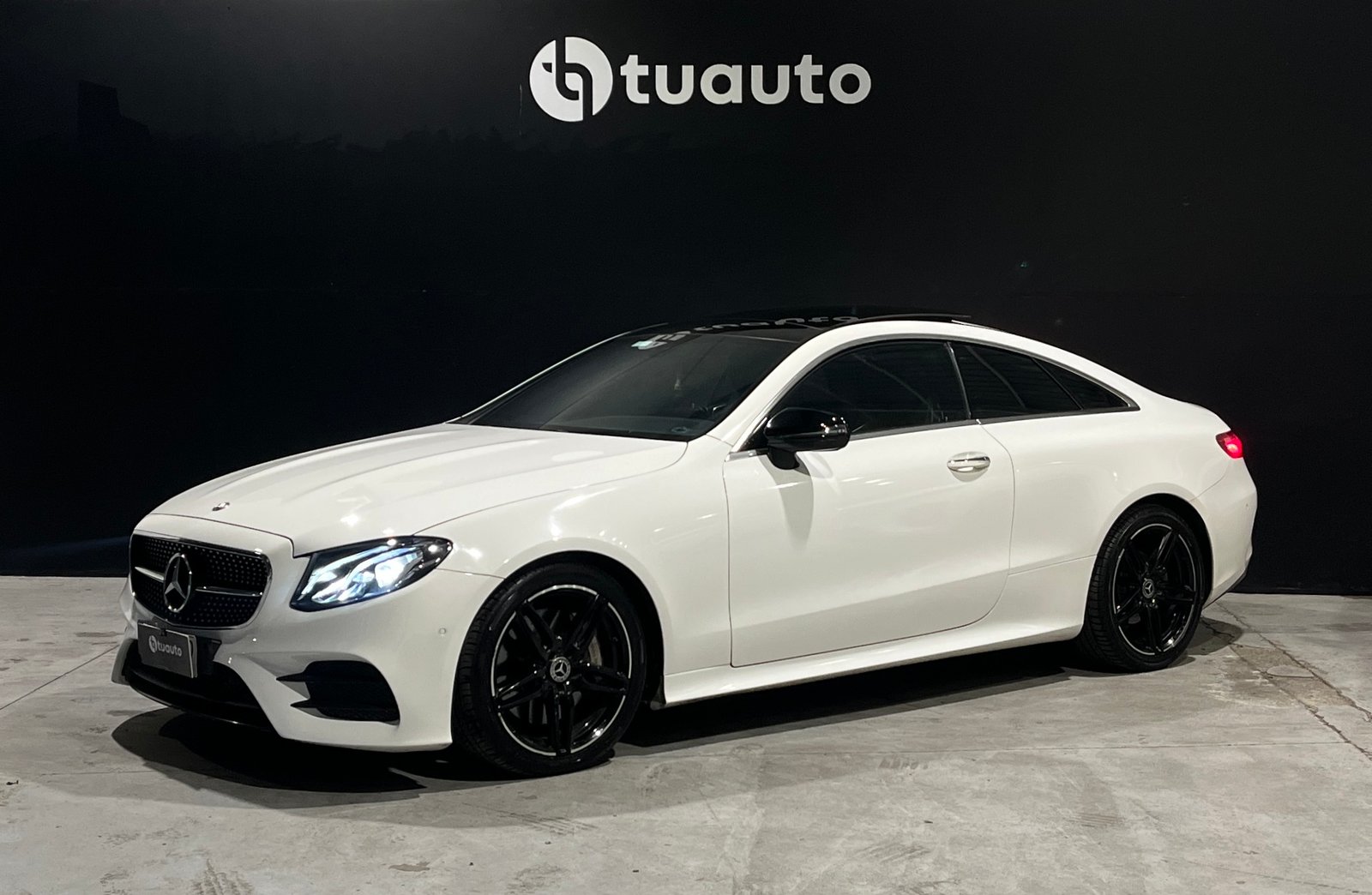 Mercedes-Benz E300 C COUPE 2.0 AT 2019 - Imagen 8 de 18