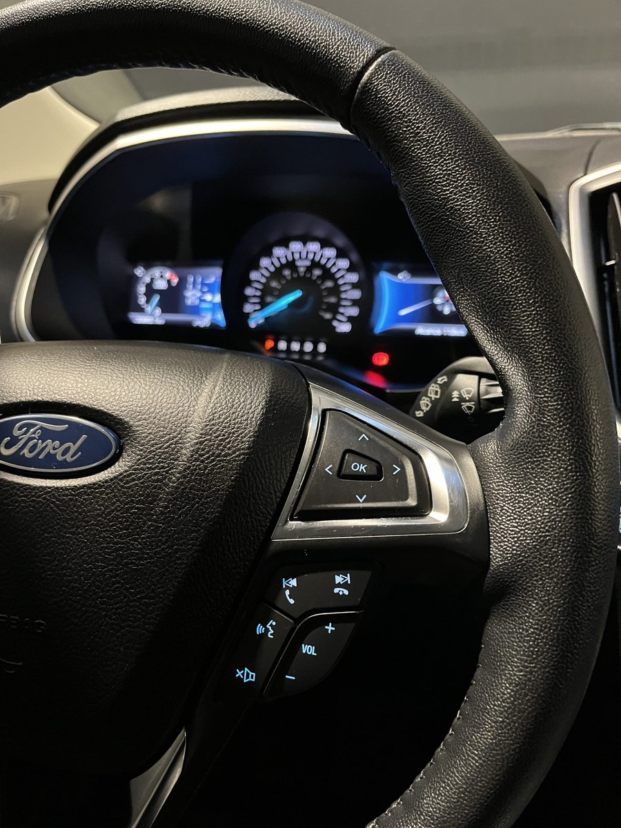 Ford EDGE SEL 2.0 AUT 2022 - Imagen 14 de 16