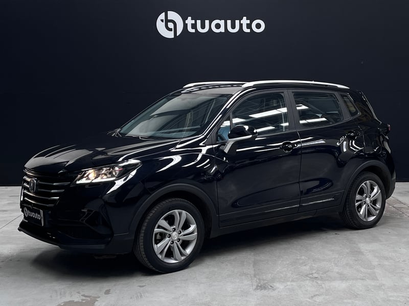 Changan CS15 HB 4X2 1.5 COM 2025 - Imagen 8 de 19