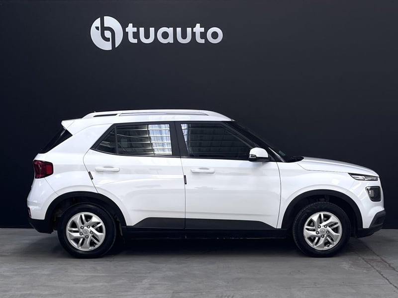 Hyundai VENUE QX VALUE MT 1.6 2023 - Imagen 3 de 17