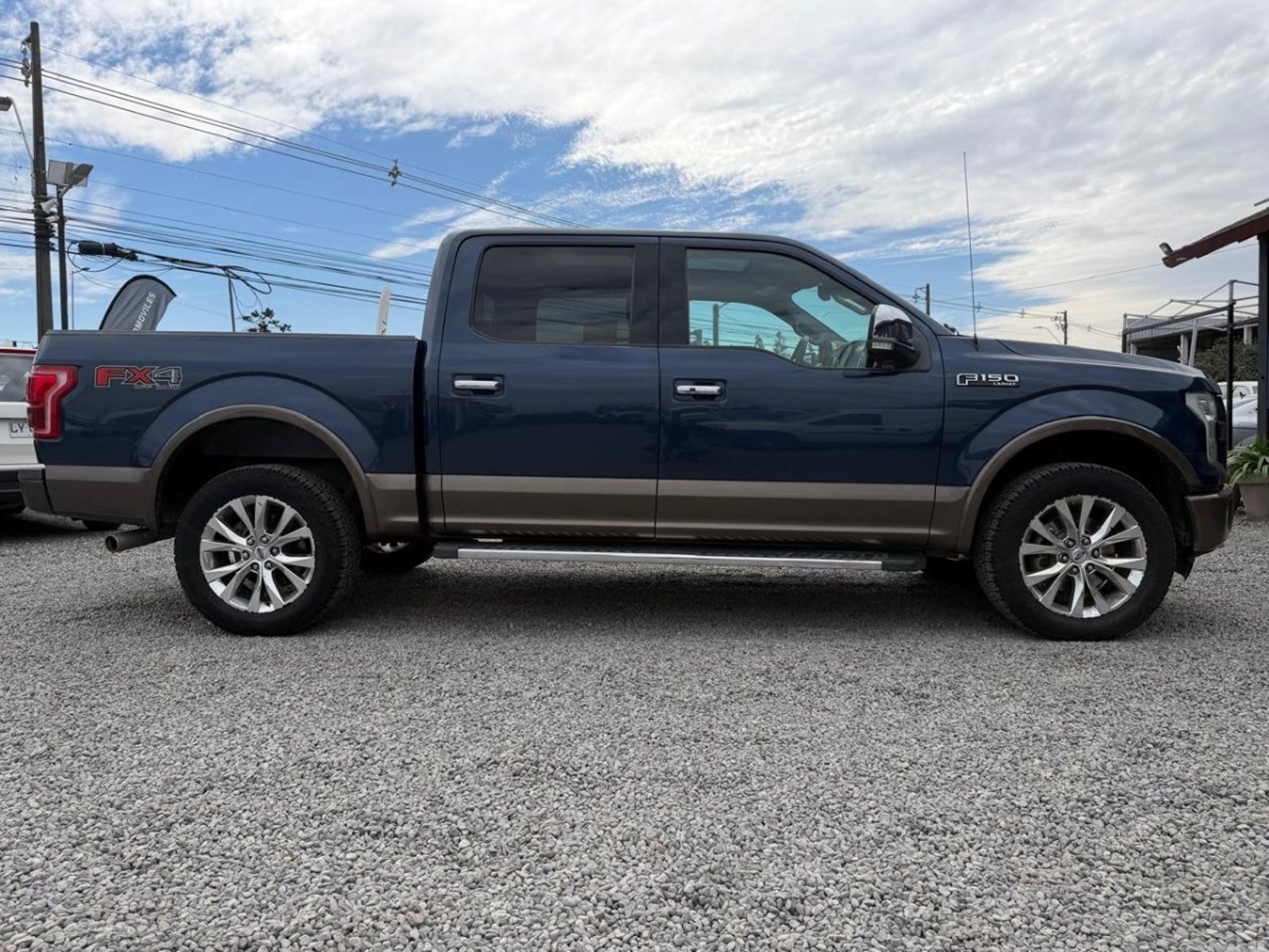 Ford F-150 LARIAT LUXURY 5.0 4X4 AT Ford F-150 2016 - Imagen 5 de 10