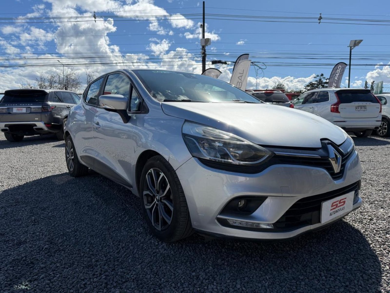 Renault CLIO IV 1.2 HB MT5 Renault Clio 2017 - Imagen 4 de 10