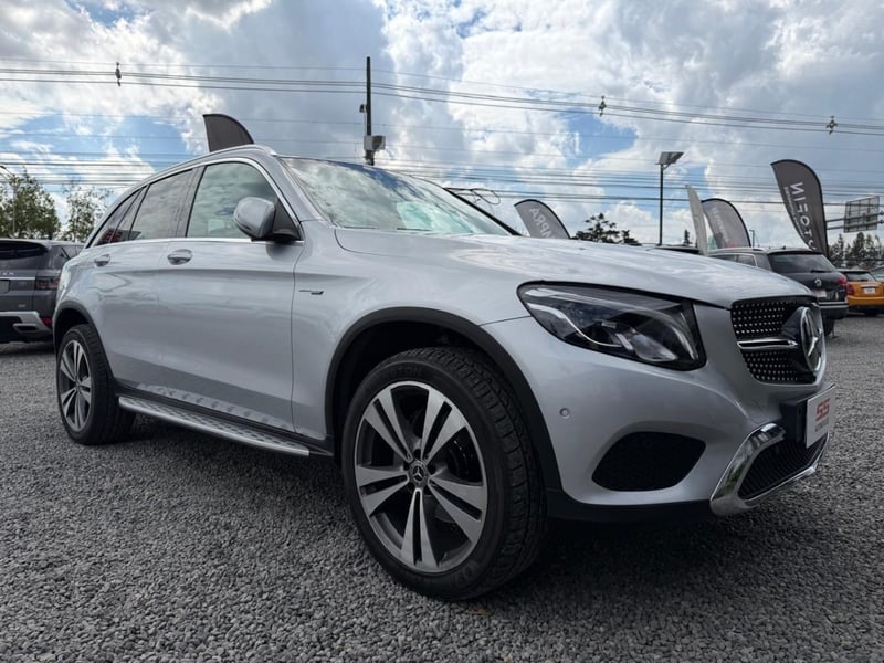 Mercedes-Benz GLC 250 D 4MATIC AT Mercedes Benz GLC 250d 2018 - Imagen 4 de 10