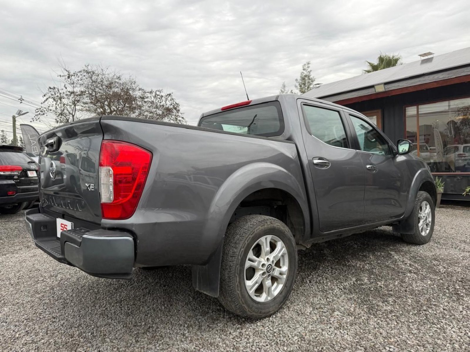 NISSAN NAVARA XE 2.3 4X4 MT6 Nissan Navara 2021 - Imagen 6 de 10