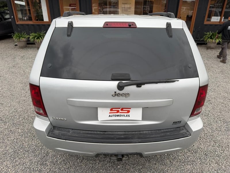 Jeep GRAND CHEROKEE LAREDO 3.7 4X4 Jeep Grand Cherokee 2006 - Imagen 7 de 10
