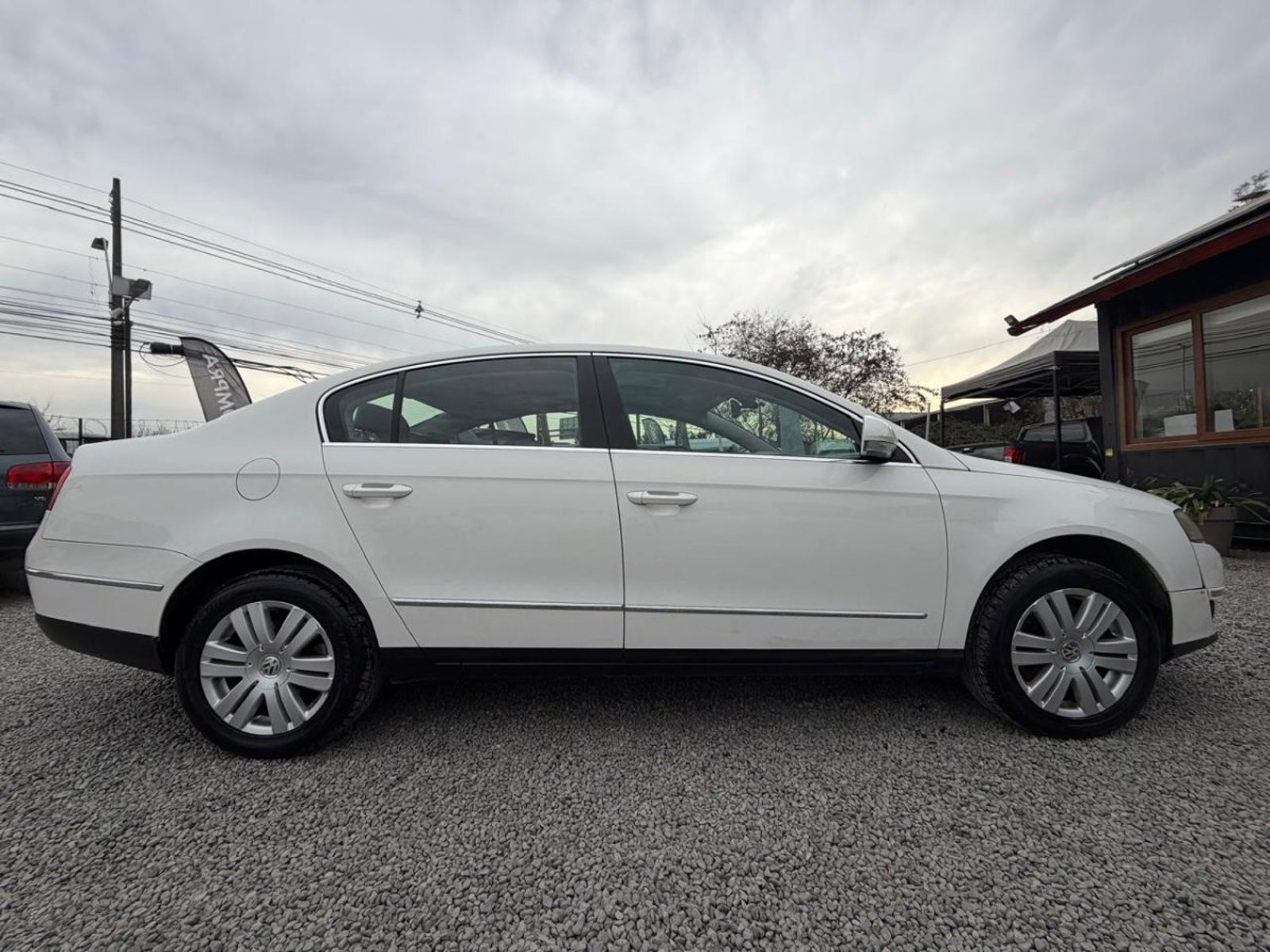 VOLKSWAGEN PASSAT TDI 2.0 AT Volkswagen Passat 2008 - Foto 5 de 10