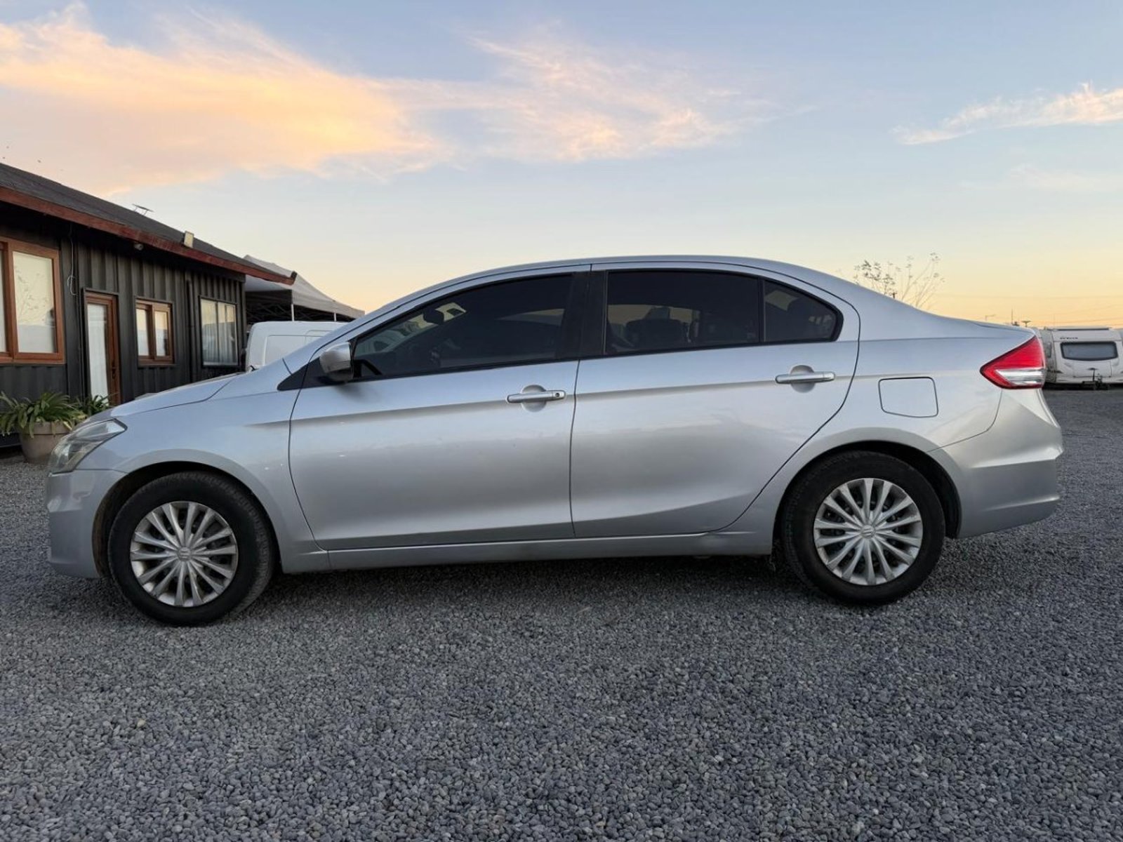 Suzuki CIAZ GL 1.4 MT5 Suzuki Ciaz 2017 - Imagen 10 de 10