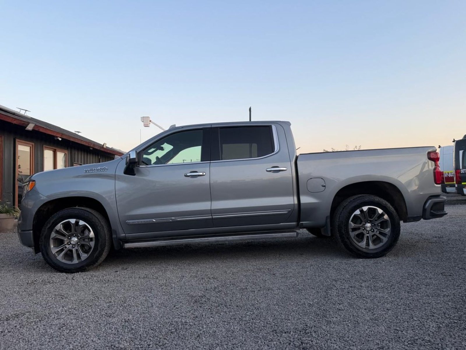 CHEVROLET SILVERADO 3.0 TDI 4X4 AT HIGH C Chevrolet Silverado 2024 - Imagen 10 de 10