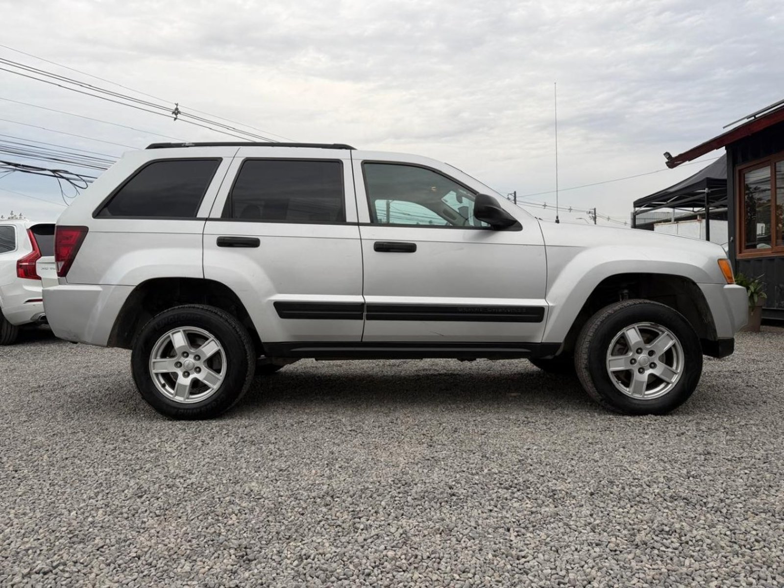 Jeep GRAND CHEROKEE LAREDO 3.7 4X4 Jeep Grand Cherokee 2006 - Foto 5 de 10