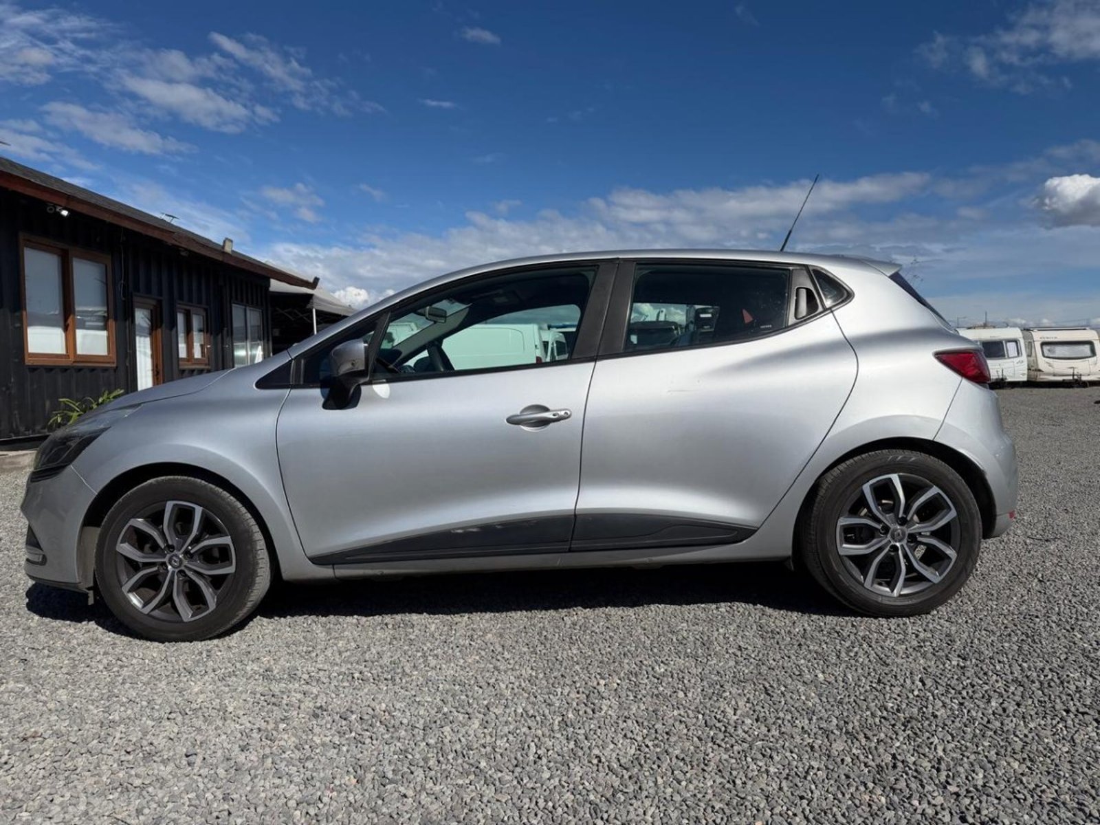 Renault CLIO IV 1.2 HB MT5 Renault Clio 2017 - Imagen 10 de 10
