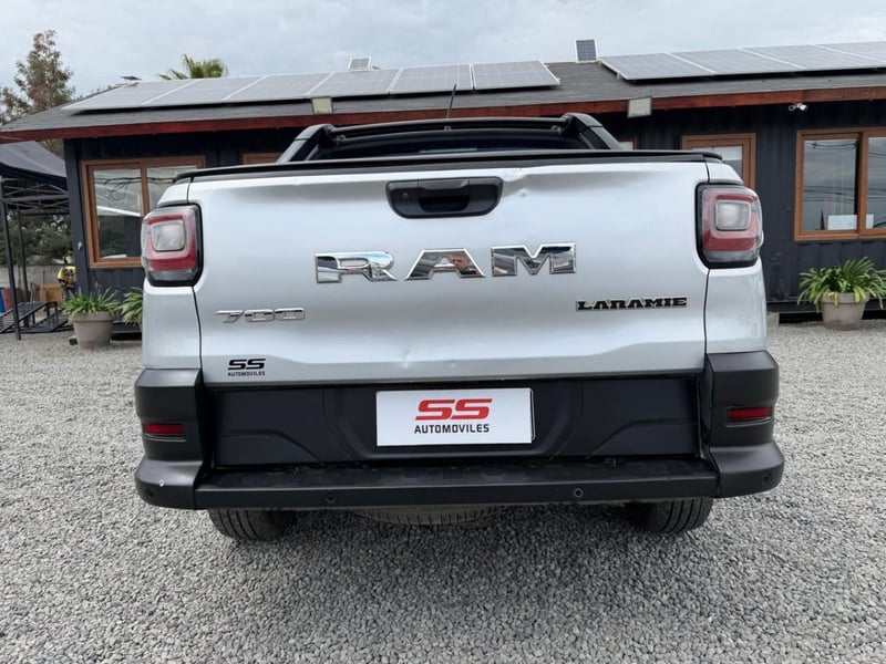 RAM 700 LARAMIE 1.3 CD MT5 Ram 700 2022 - Imagen 6 de 10