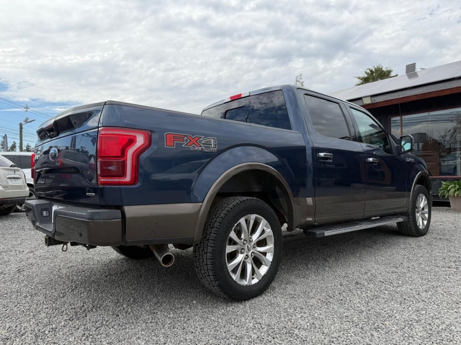 Ford F-150 LARIAT LUXURY 5.0 4X4 AT Ford F-150 2016 - Imagen 6 de 10