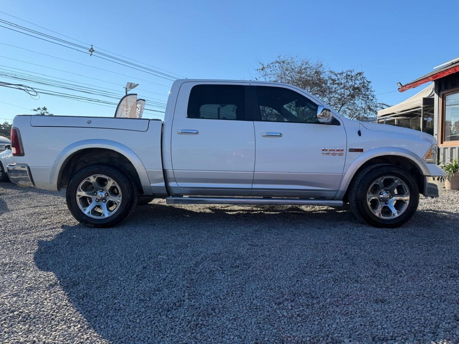 RAM 1500 LARAMIE 4X4 3.0 Ram 1500 2019 - Foto 5 de 10
