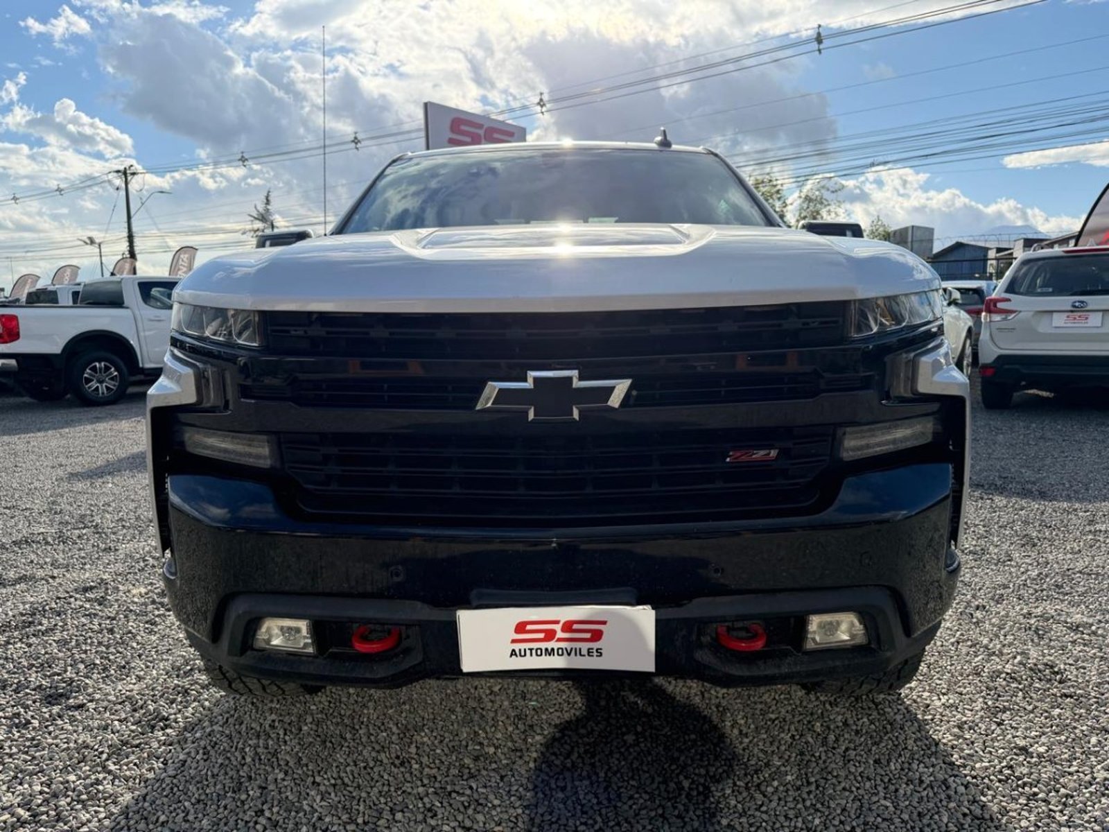 Chevrolet SILVERADO Z71 TRAIL BOSS 5.3 V8 Chevrolet Silverado 2022 - Foto 2 de 10