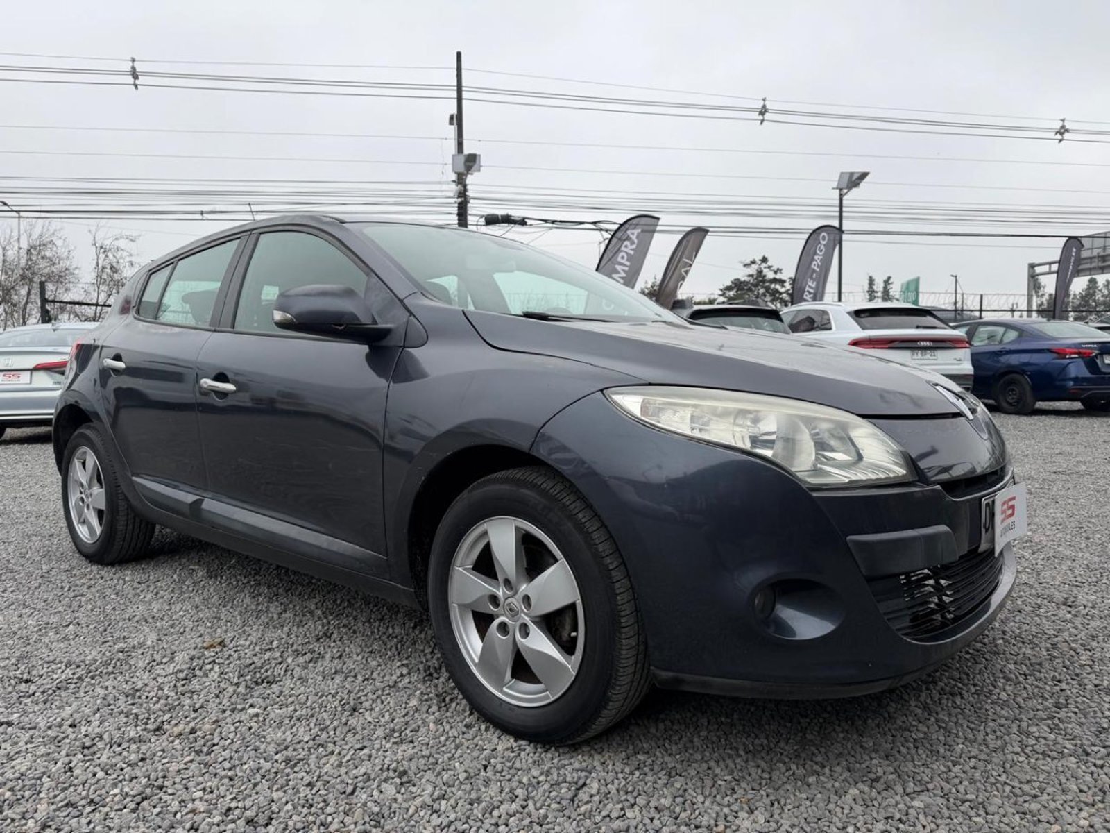 Renault MEGANE III 2.0 MT6 Renault Megane 2012 - Foto 4 de 10