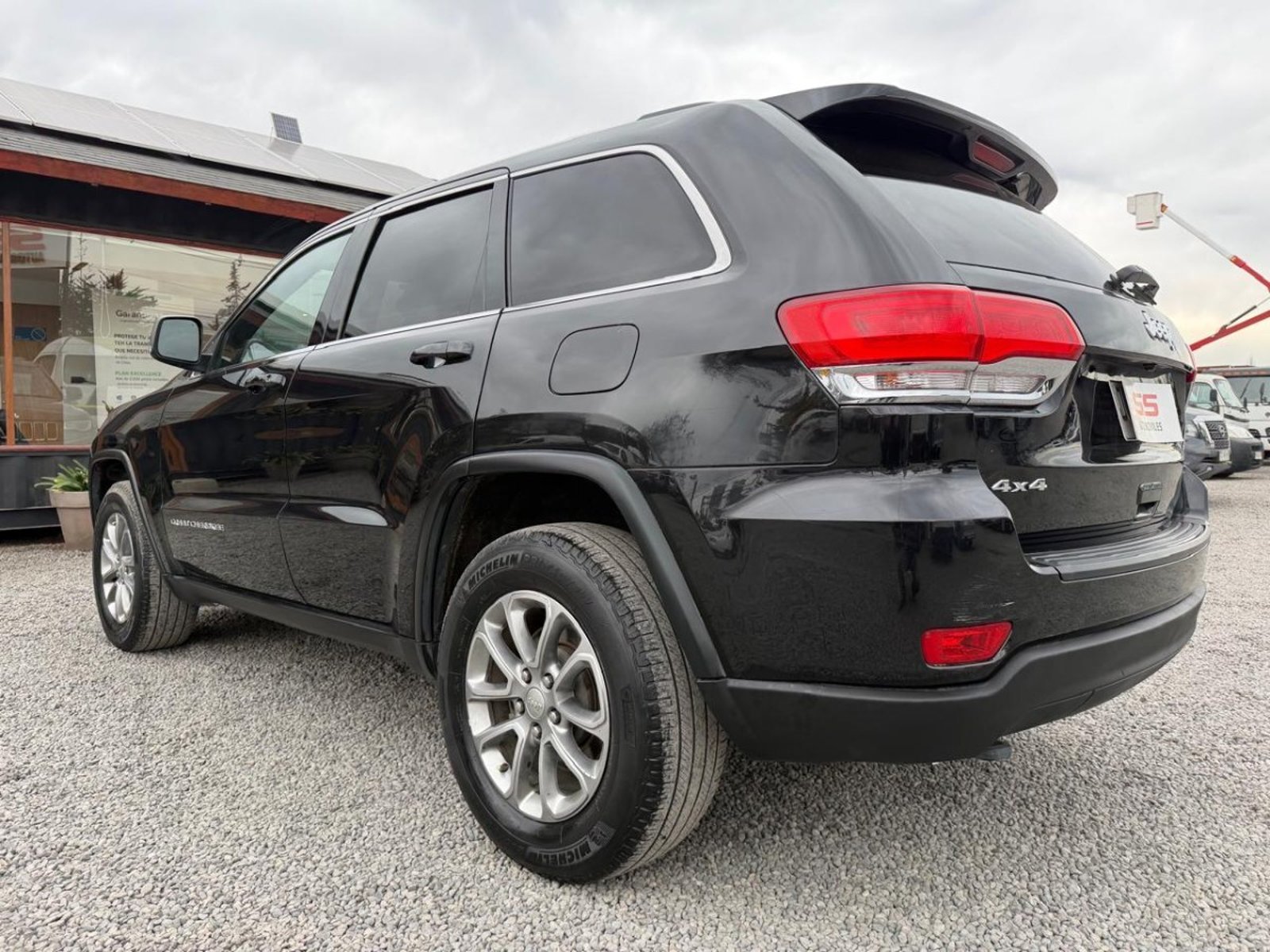 Jeep GRAND CHEROKEE LAREDO 3.6 V6 Jeep Grand Cherokee 2016 - Imagen 9 de 10
