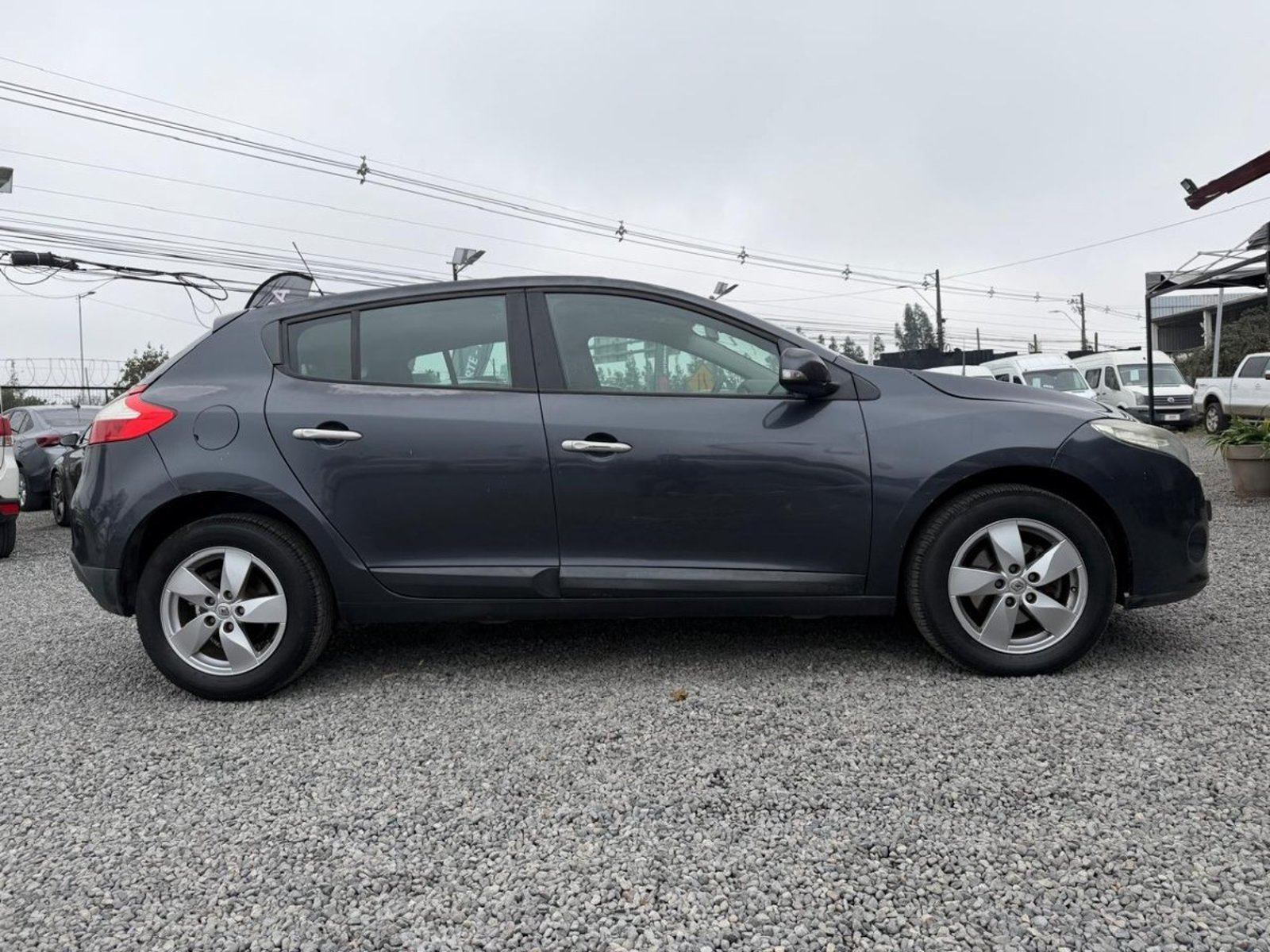 Renault MEGANE III 2.0 MT6 Renault Megane 2012 - Foto 5 de 10