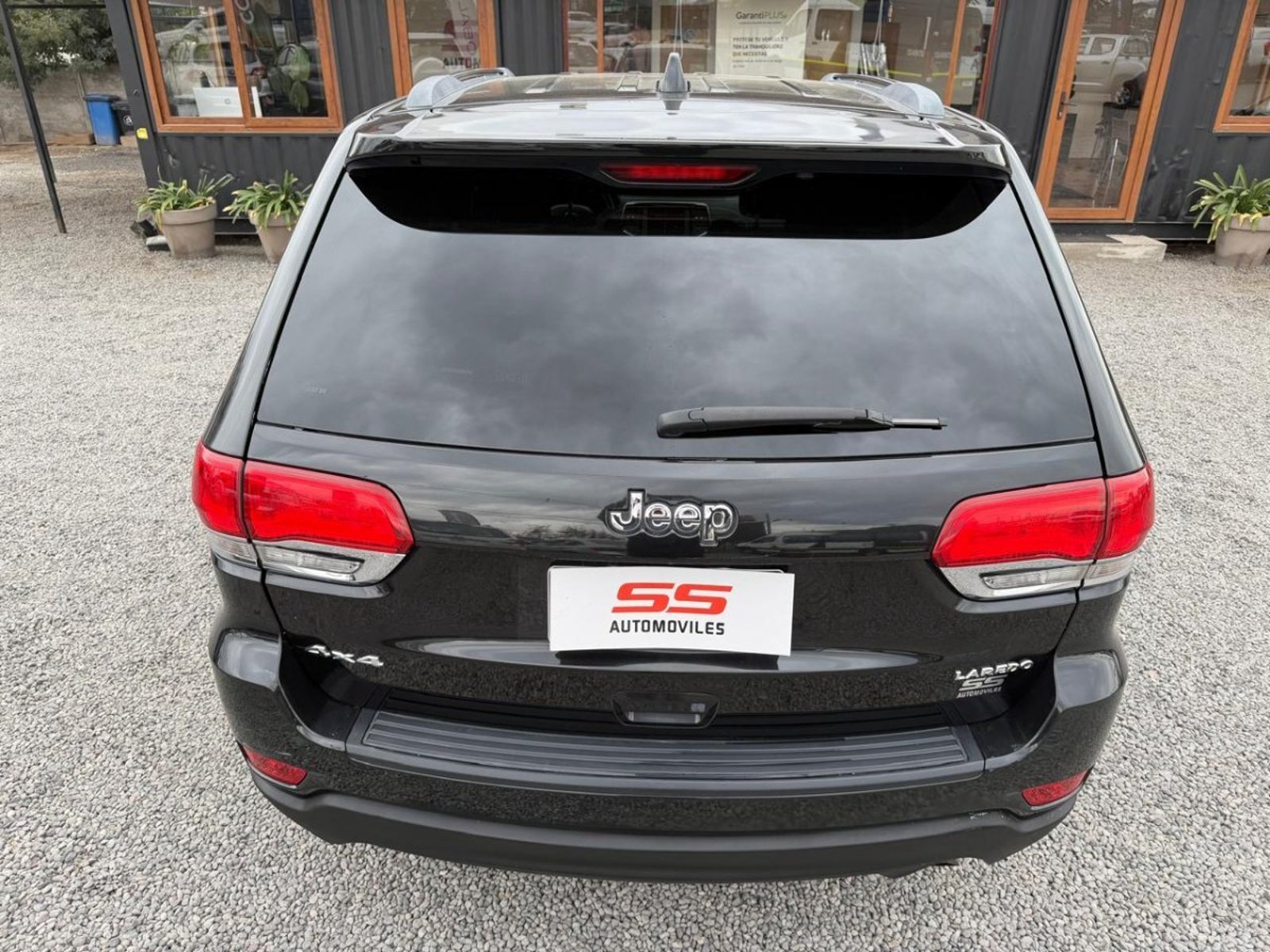 Jeep GRAND CHEROKEE LAREDO 3.6 V6 Jeep Grand Cherokee 2016 - Imagen 8 de 10